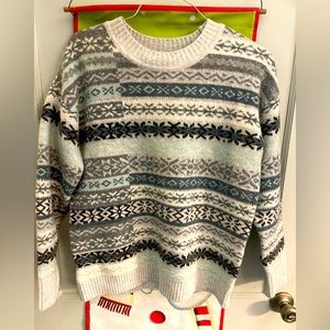 Womens sweater from the Loft blue in color, warm and thick sweater. Size Medium